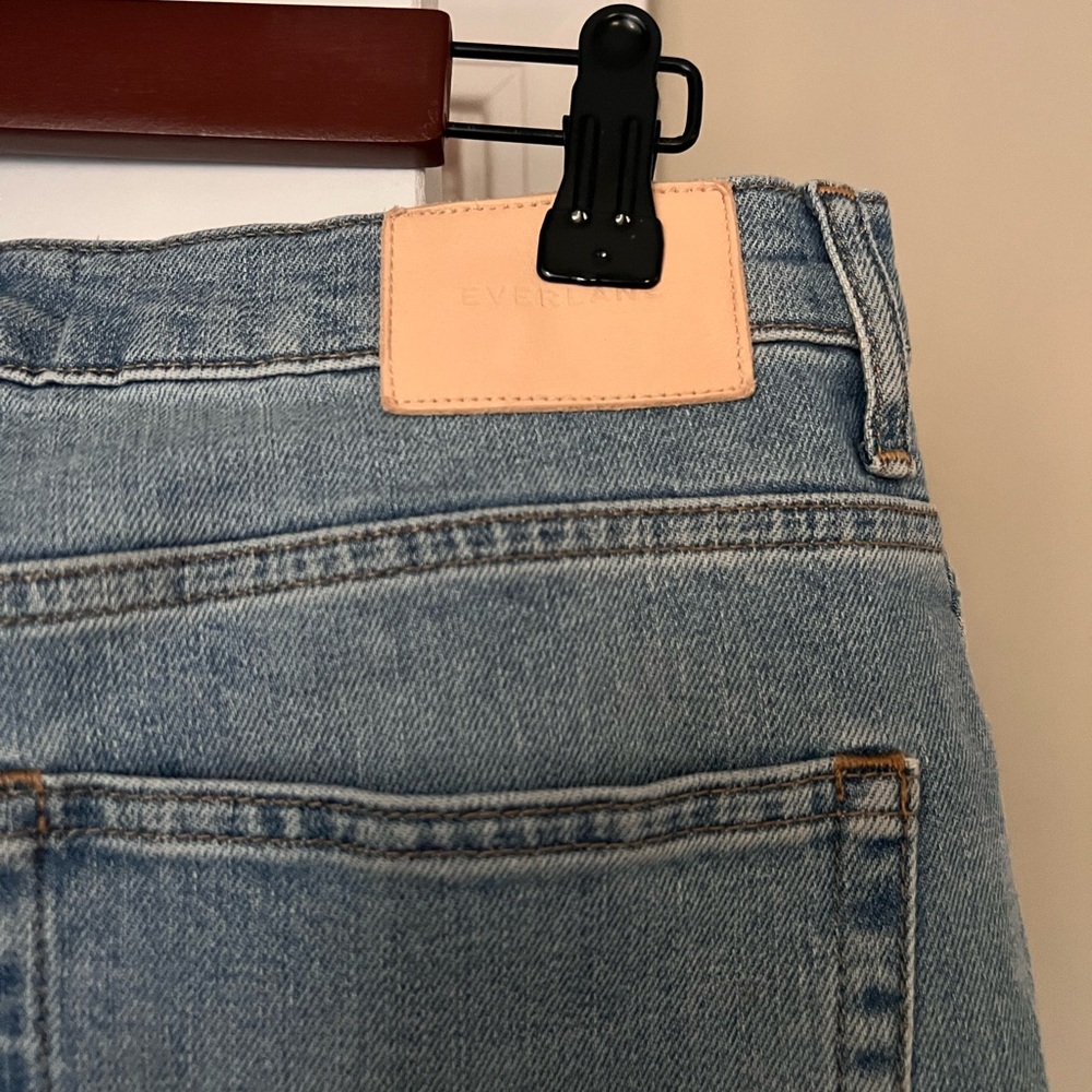 Everlane Cheeky Bootcut Jean - Picture 5 of 6
